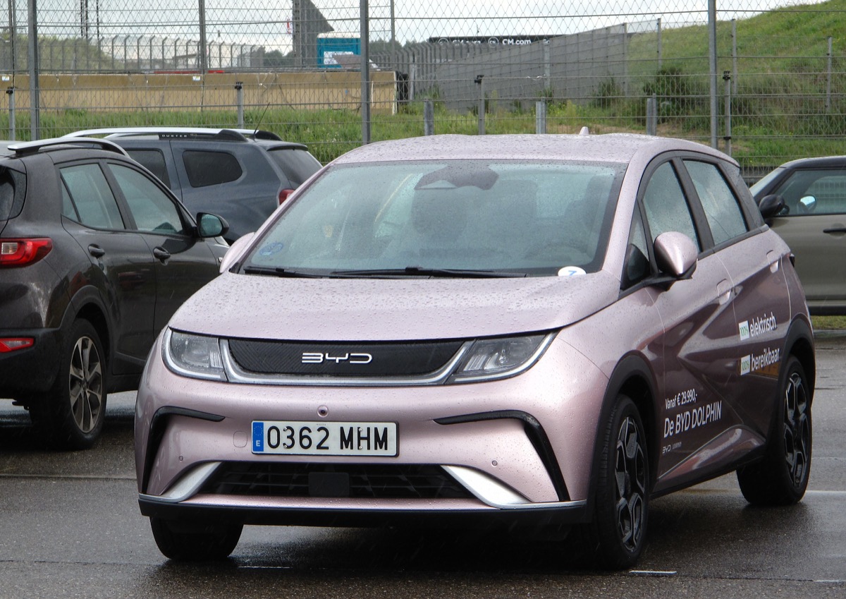 BYD Dolphin