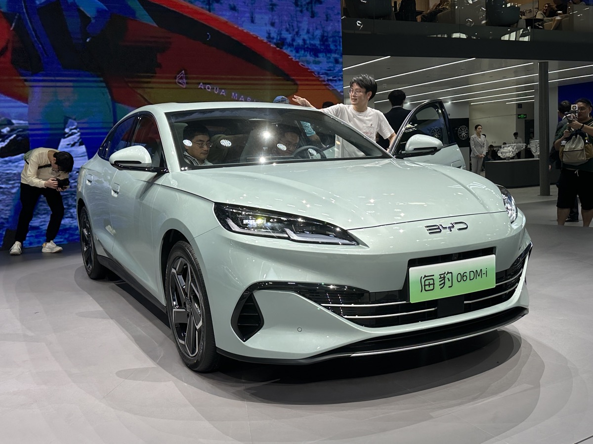 Seal 6 DM-i Sedan